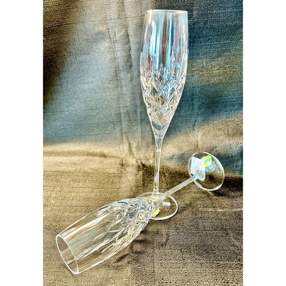 WATERFORD Merilee Toasting Flutes NIB, Never Used! Wedding Engagement Celebrate - Picture 1 of 9